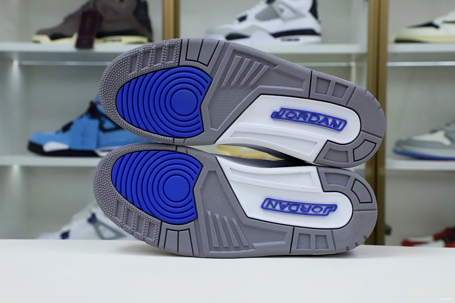 AIR 'RACER RETRO BLUE' 3 (CT8532-145) JORDAN 0210